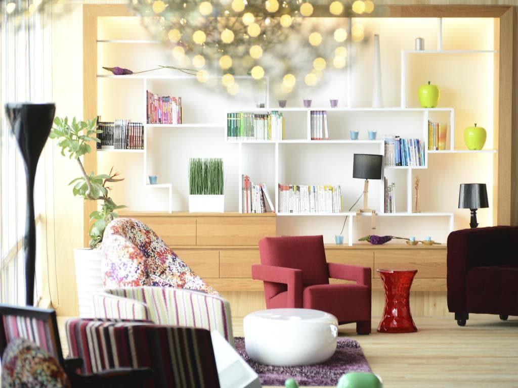 高雄旗津道沙灘酒店 In Young Hotel